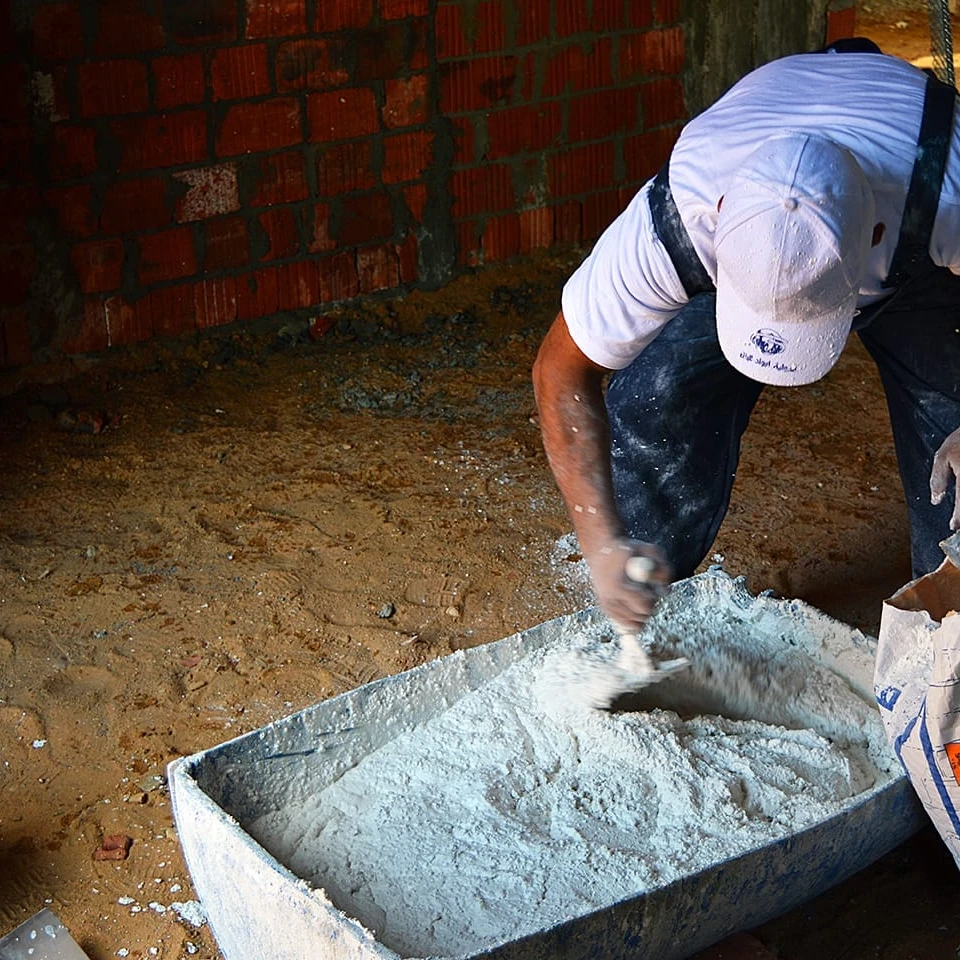 Egypt High Quality Gypsum Powder Plaster for smoothing and giving extra surface hardness of wall - Viga Top