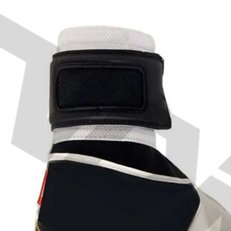 Soccer gloves, Goalkeeper gloves, gwantes sang manugbantay sang goal