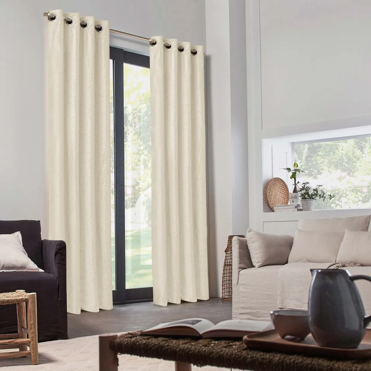 Wholesale Custom Beige Embossed Velvet Curtains Branched Leaves High Quality Stitched Luxury Window Coverings Bedroom Hospital