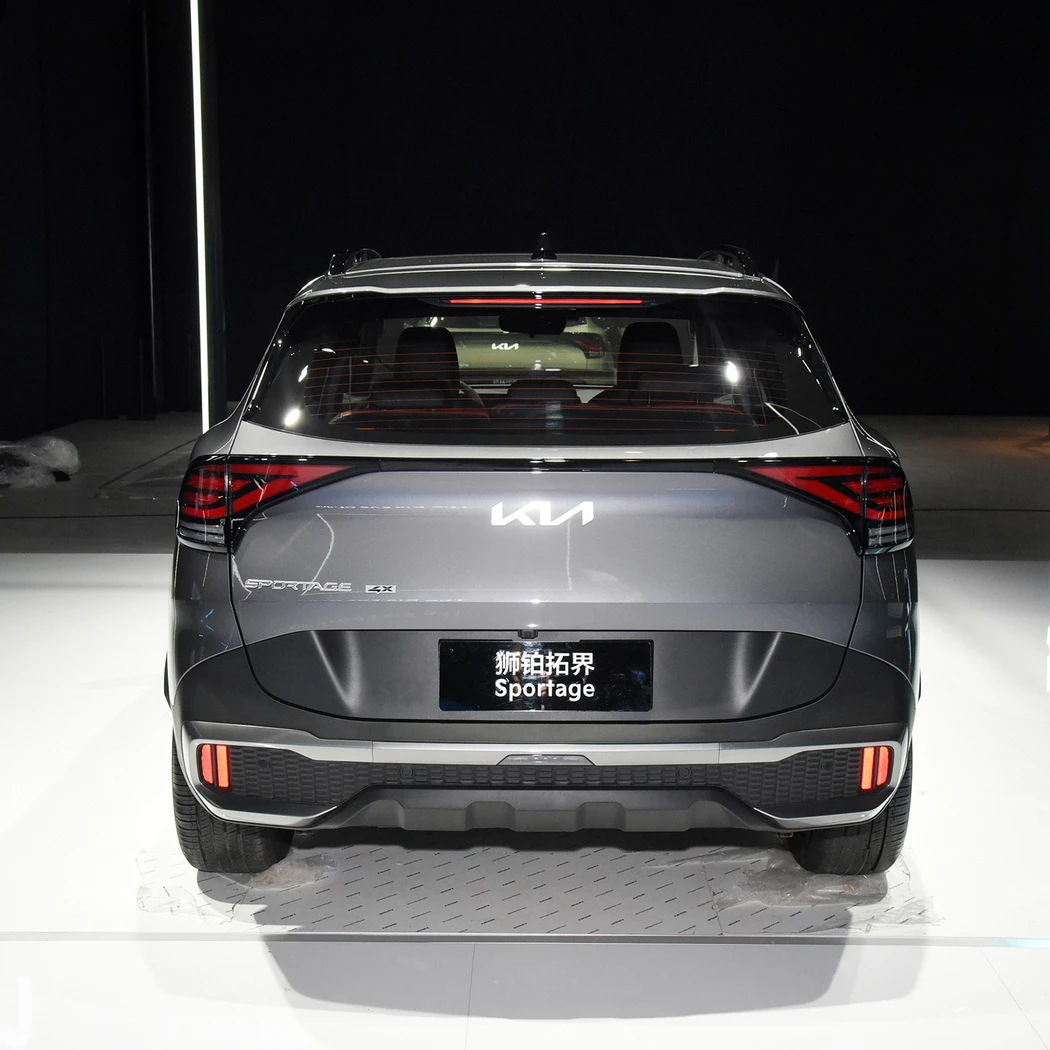 InStock KIA Sportage Brand New 4WD 2.0T Cars Super Car Speed 205km/H 5 Seats Petrol SUV Gasoline Cars for Sale