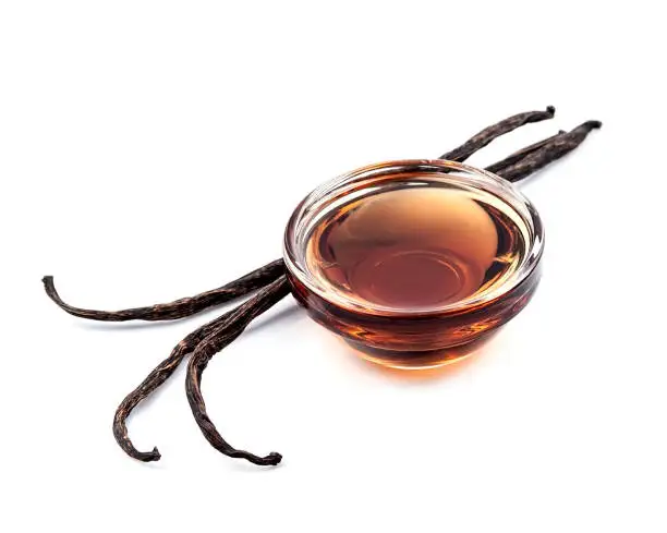 Vanilla Extract (Extract with Water and Alcohol)/100% Pure Organic Planifolia Vanilla Extract/ Vanilla water & alcohol essence