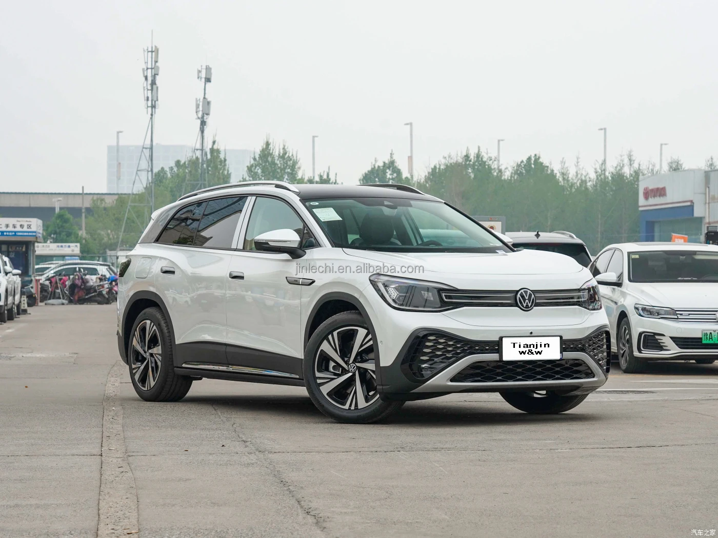 ID.6 Crozz Lite Pro electric cheap moped car electric vehicle SUV in Stock in Dubai