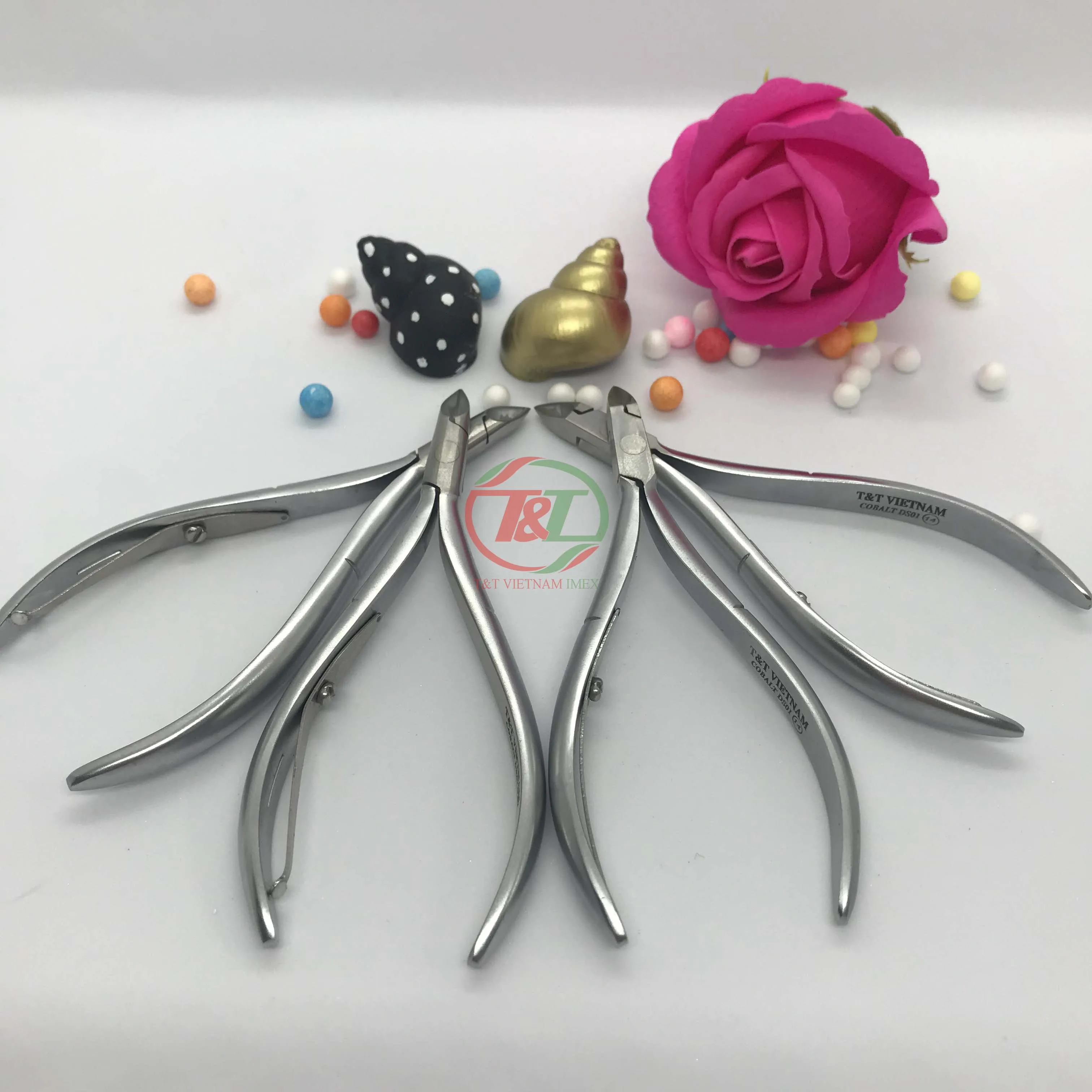 Factory Price Durable Vietnam Good Quality Stainless Steel Nail Salon Nipper Cuticle