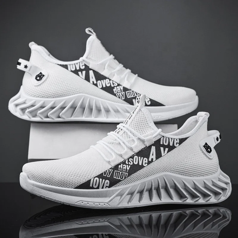 2022 Wholesale New Style Fly Weave Breathable Sport  Men Non-slip Casual shoes Fashion Sneakers