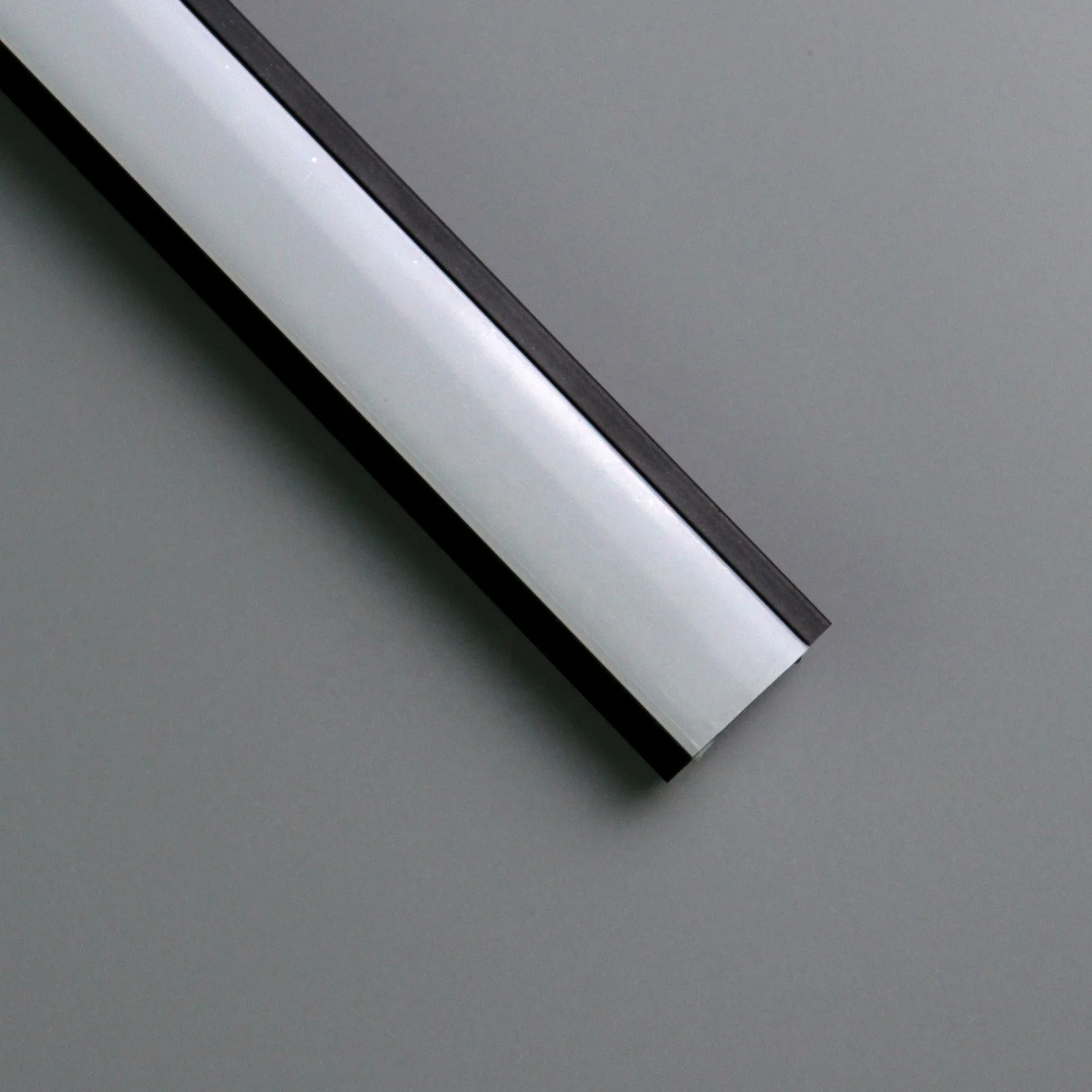 Hot Selling Classic Embedded LED Aluminum Profile Kit Black Linear Light Groove For Inside Cabinets And Wine Cabinets
