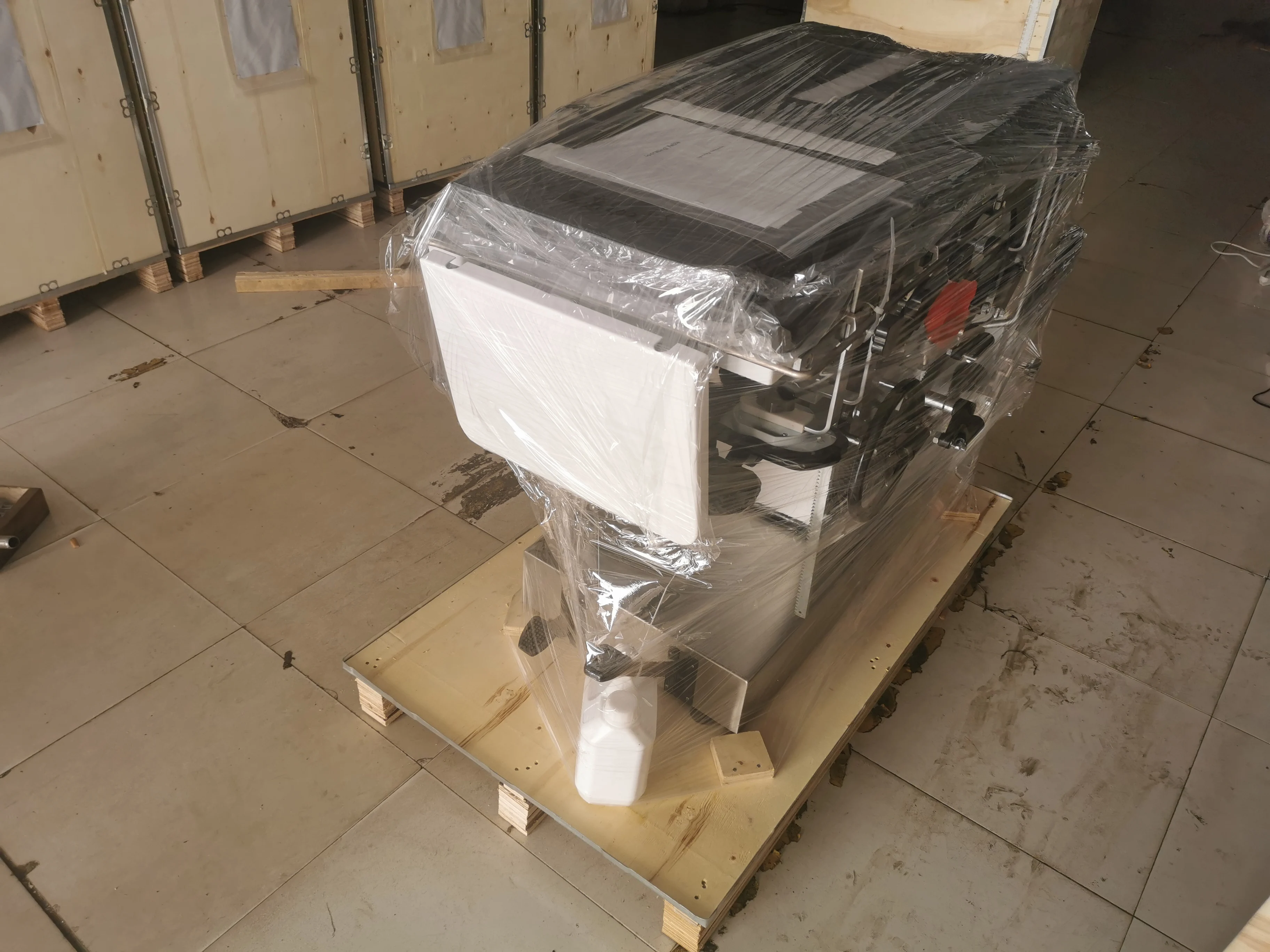 FN-3001Manual операционная кровать с тормозным гидравлическим рабочим столом 304 нержавеющей стали