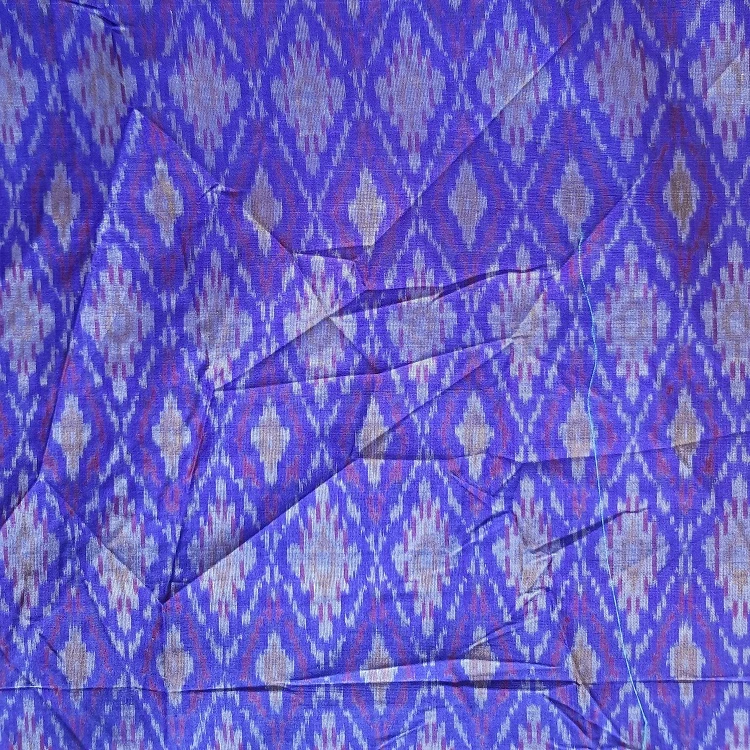 Luxurious Hand Woven Silk Fabric For Industry Use Garments, Home Textiles & Accessories, Colorful Silk Ikat Fabric For Clothing