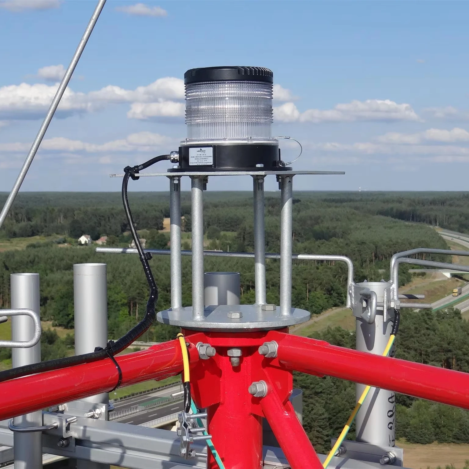 Высокое качество ZG2K тип B средней интенсивности светодиодный предупреждающий авиационный прожектор с функцией синхронизации GPS (опционально)