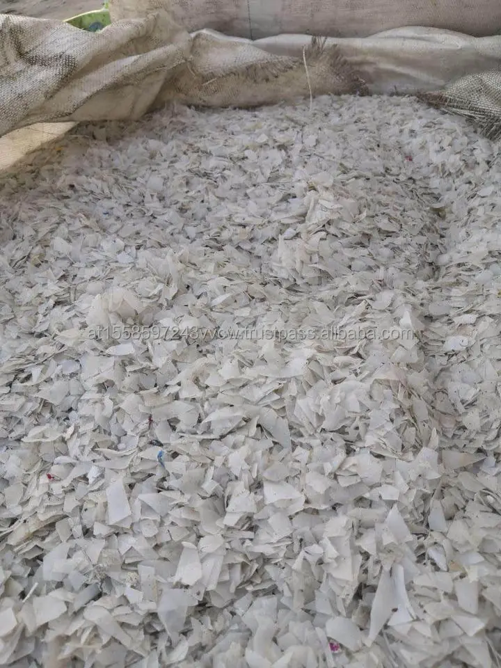 Hdpe milk bottle scrap 1.jpg