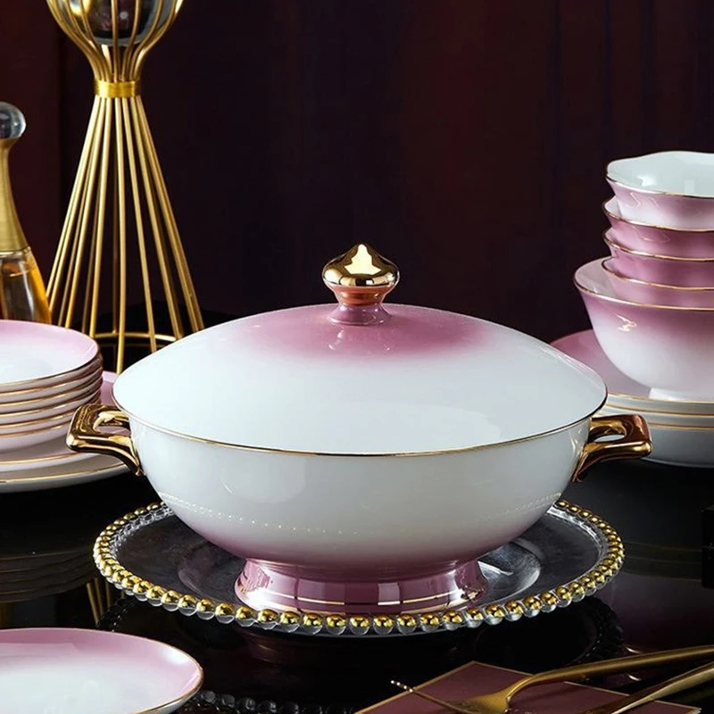 New Bone China Dinner Set Red Plate Set Pink Glazed Color Wholesale Stoneware Set Luxury Ceramic Tableware