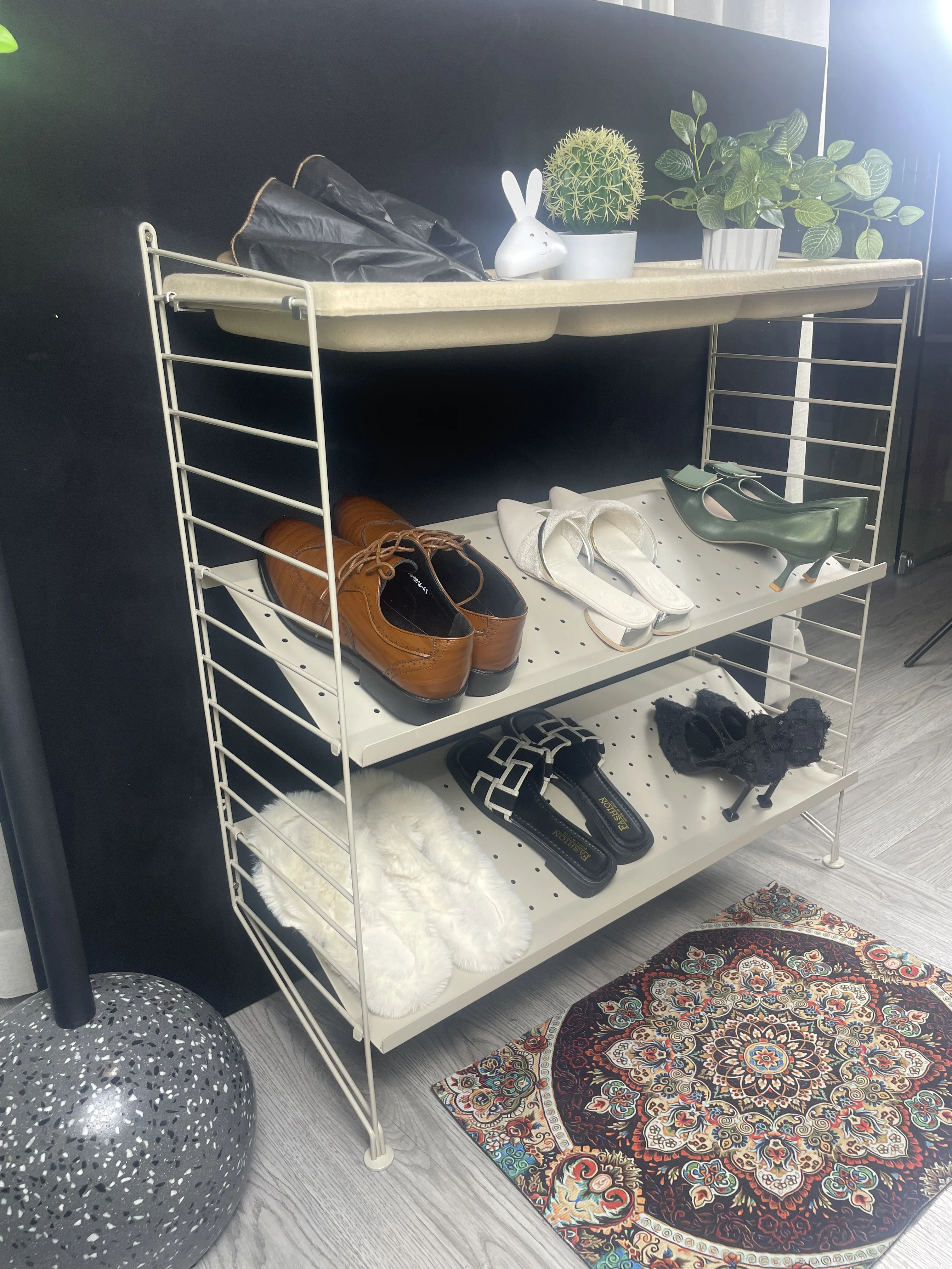 DISEN FURNITURE luxury new design Professional Modern Home metal smart Shoe Cabinet wall hanging shoe rack