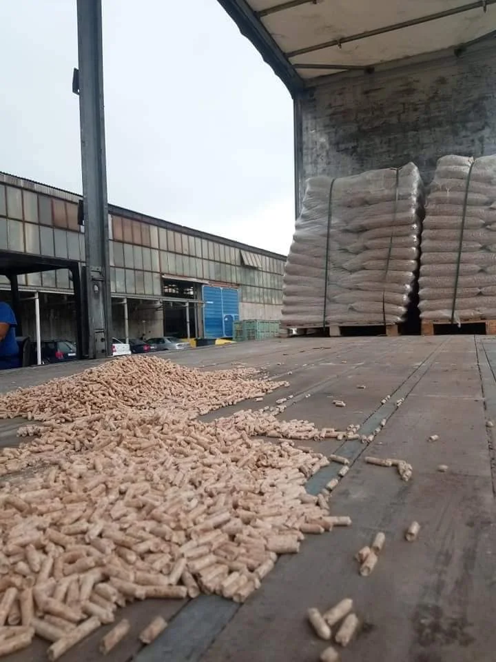 Wood pellets 3.jpg