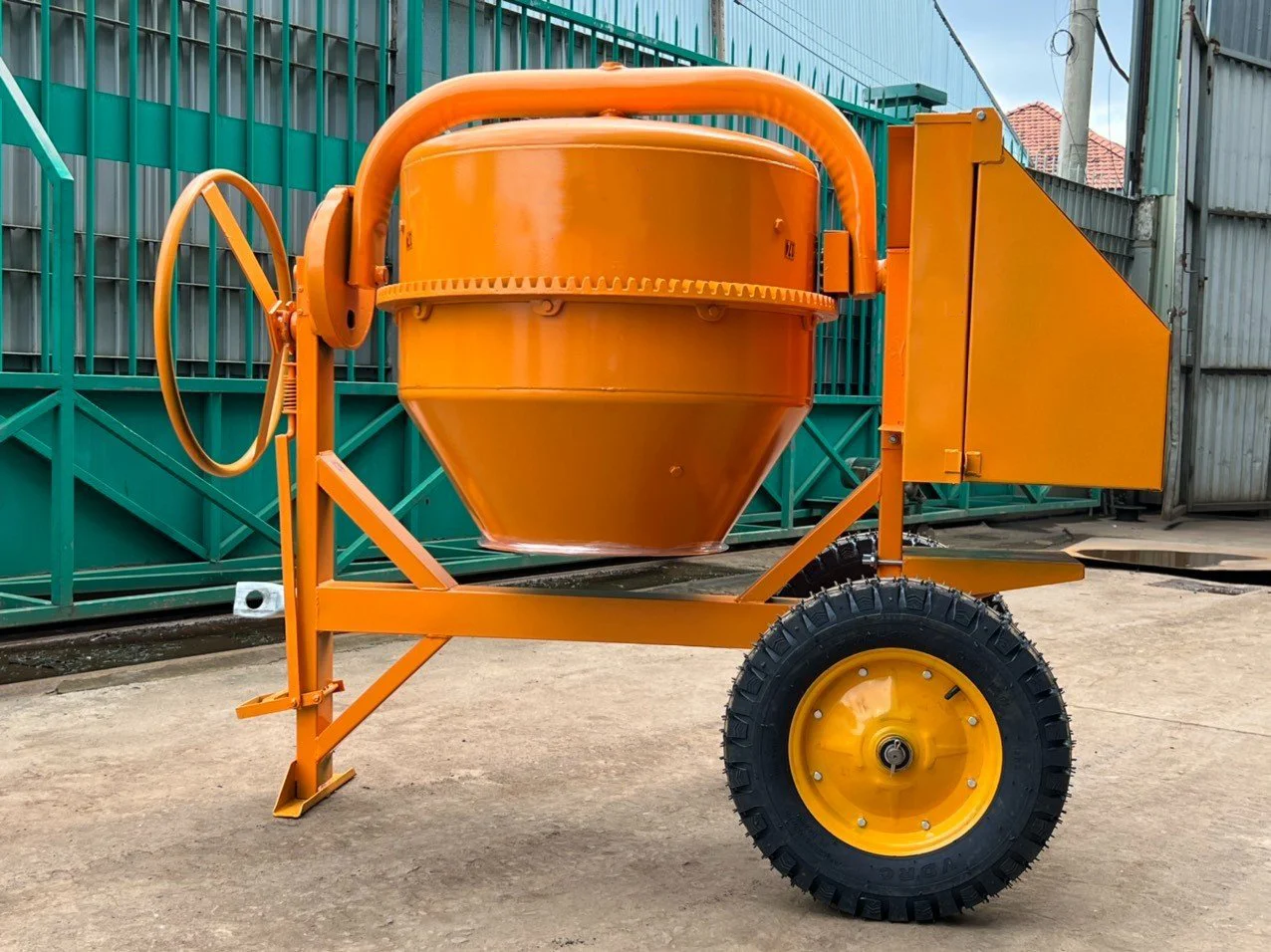 CONCRETE MIXERS CONCRETE MIXER CEMENT MIXER MACHINE IN AFRICA FOR WHOLESALE WITH  DIESEL ENGINE OR ELECTRIC MOTOR 220L TO 520L