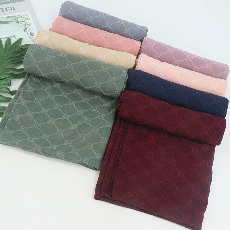 Сдержанный Модный Эластичный хиджаб мусульманские женские текстурированные шарфы из джерси с логотипом шали жаккардовыми шарфами ручной работы