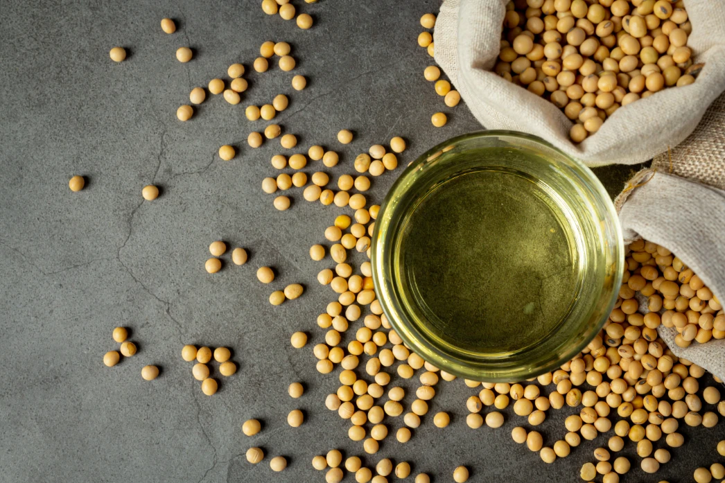 Direct Factory Price 100% Pure & Natural Soybean Oil Food Grade Healthy Refined Soybean Oil Supplier From India