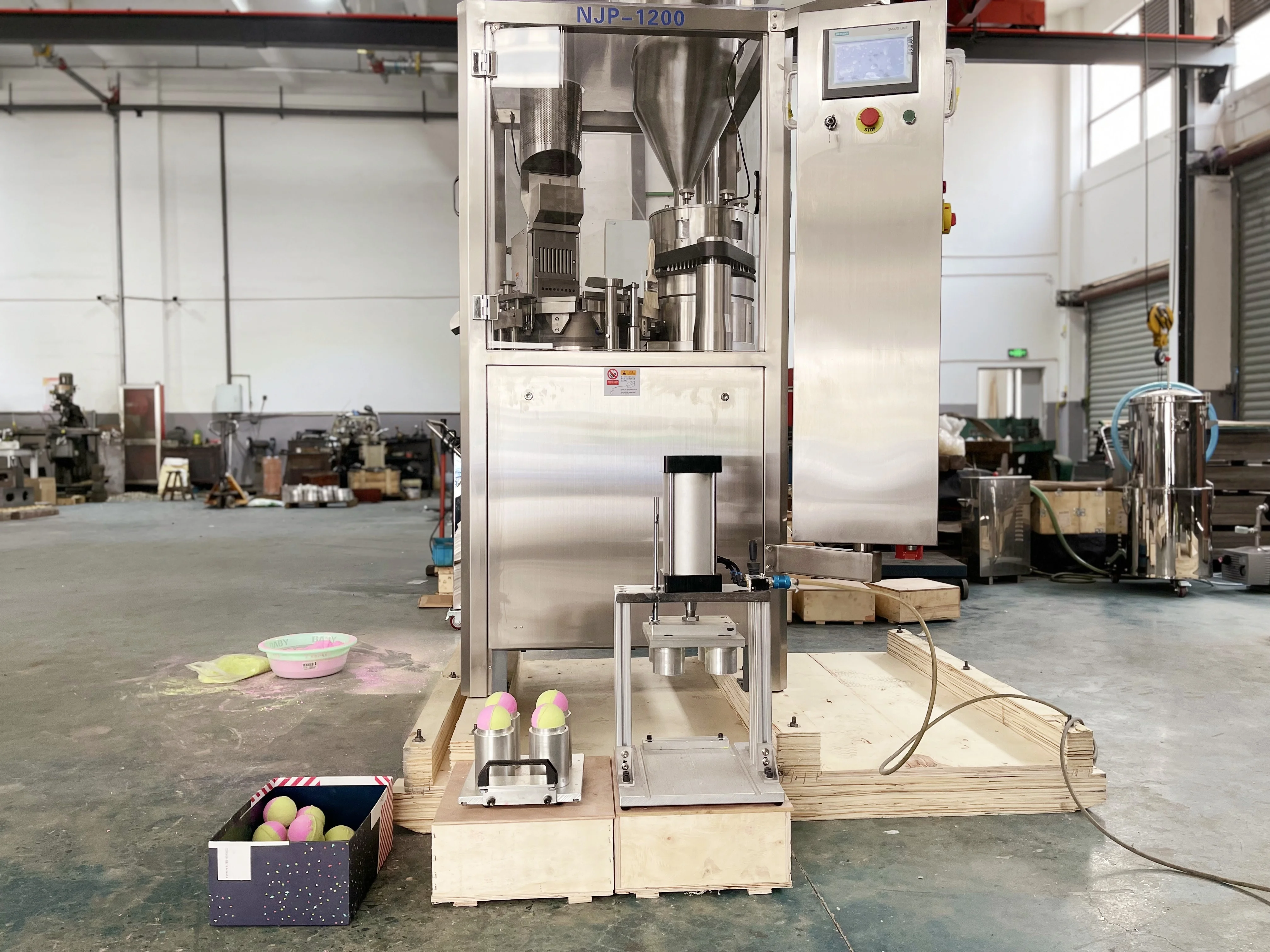 Industrial Professional Supplies Small Manual Bath Bomb Press 1/2/4/6 Piston Molds Shampoo Bars Pressing Forming Mould Machine