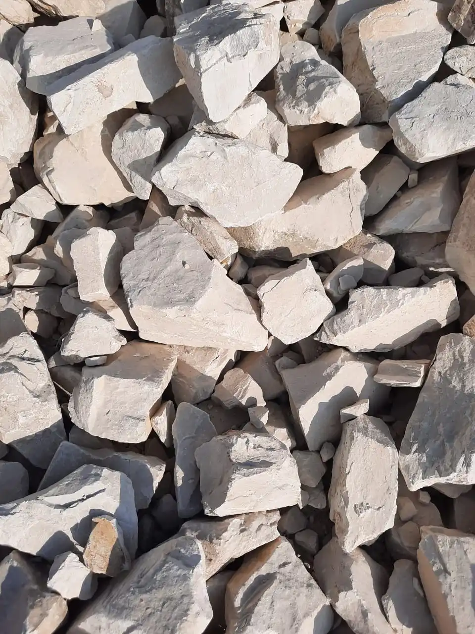 Производство напрямую поставляет газовый полевой шпат для керамики и стекла, оптовая цена, полевой шпат