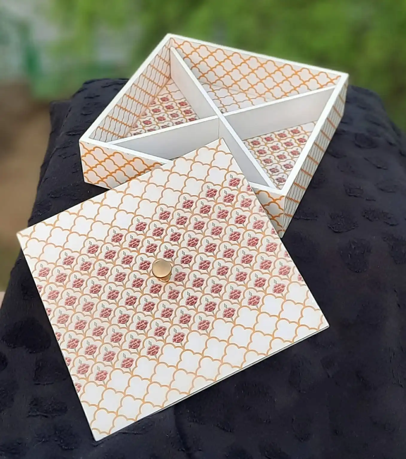 Бамбуковая деревянная коробка для сухих фруктов пустая хранения 4 отсека упаковочная орехов питарика миндаля и кешью