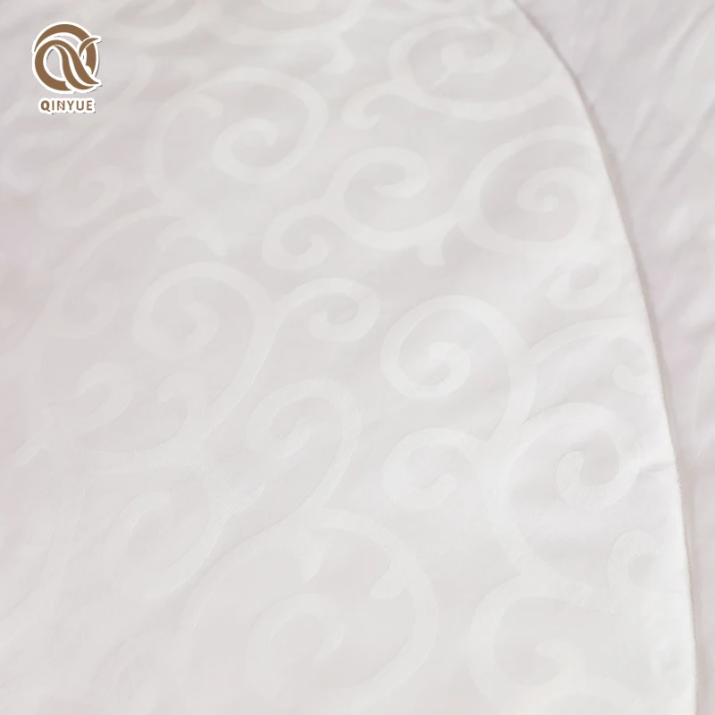 Customized Luxury Soft Wholesale King Full  Light Yellow Jacquard fabric Bamboo Corn Filling Bamboo Comforter With Piping