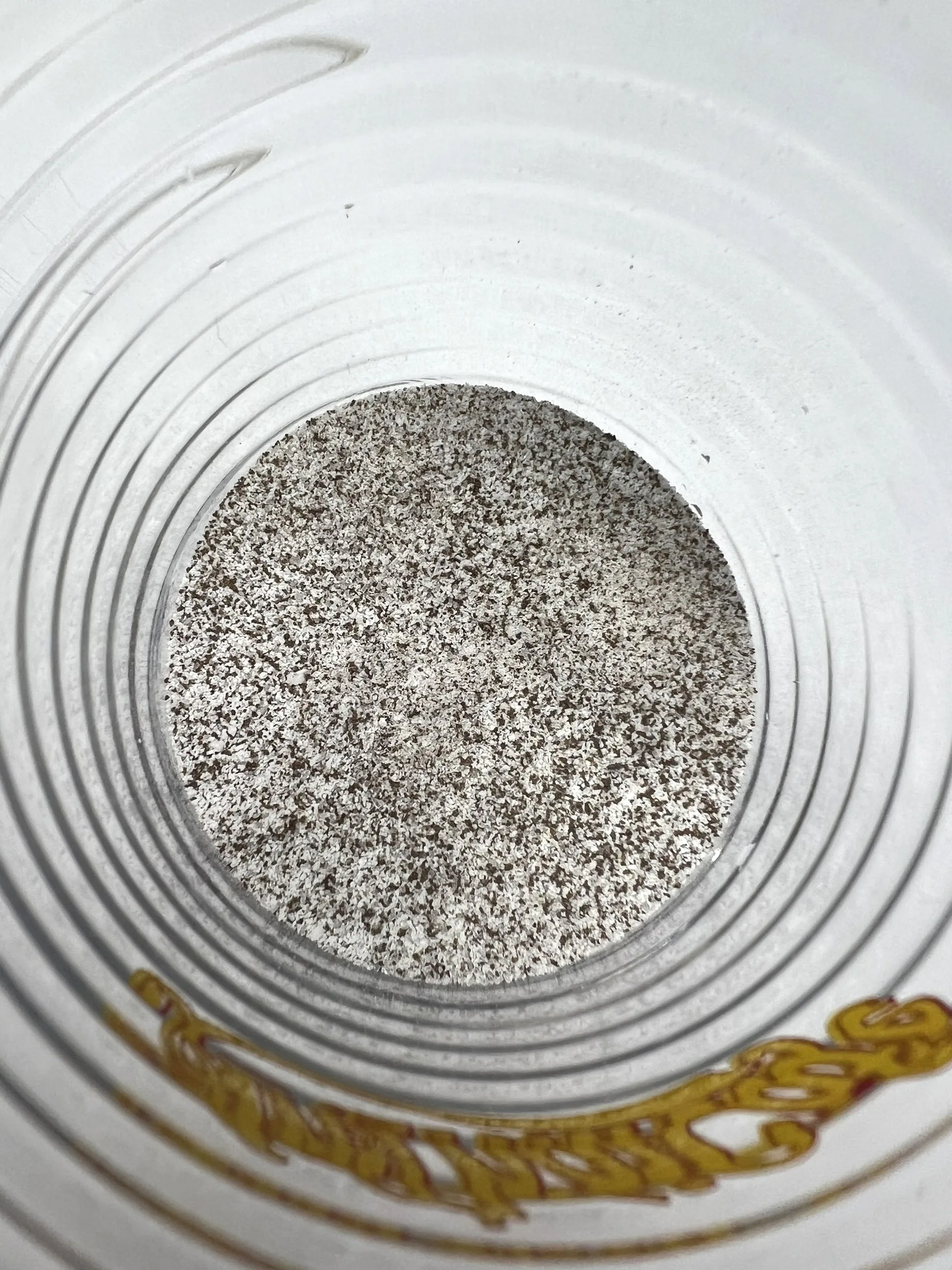 Оптовая продажа 25 кг/пакет бесплатный образец растворимый кофе с фундуком очень вкусный со сливочным вкусом 3 в 1