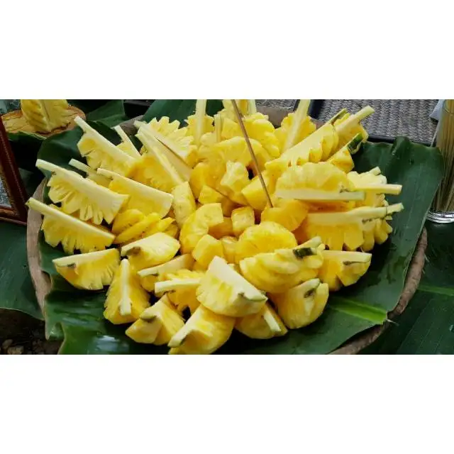 High Quality Fresh Phu Lae Pineapple, Sweet, Crispy, Delicious, Best Price From Thailand 100%