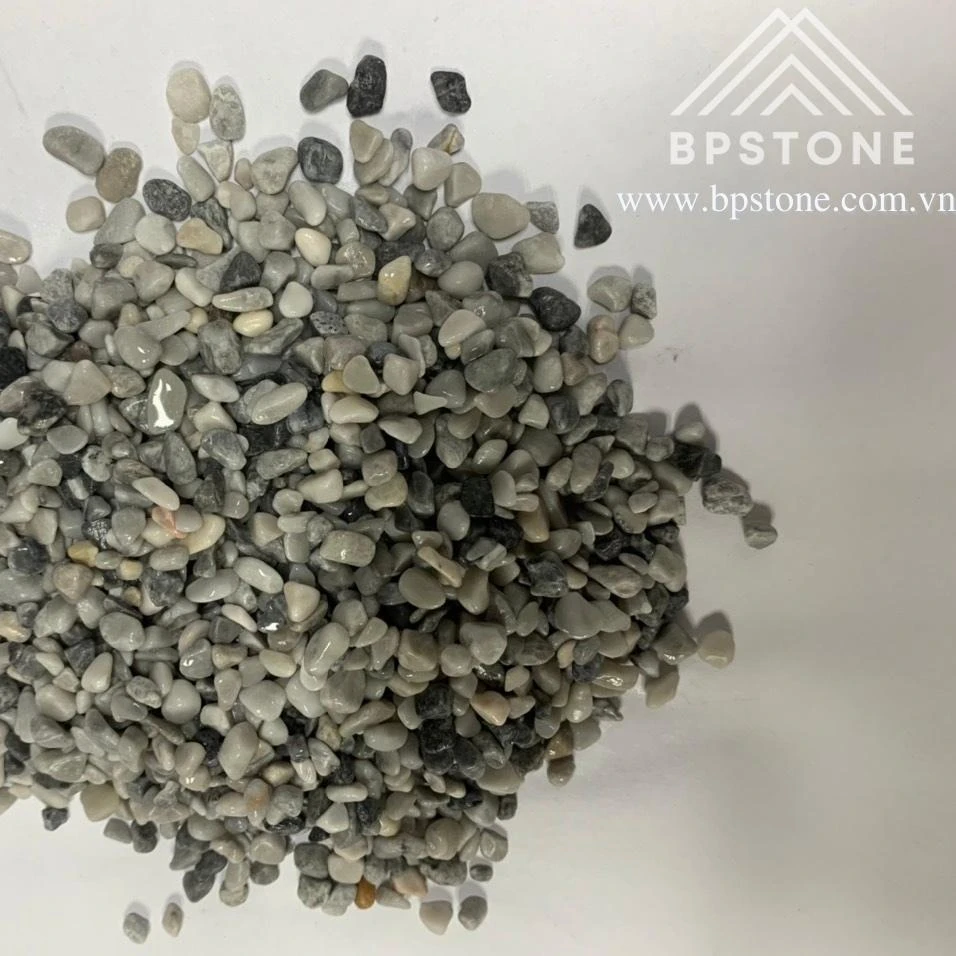 Hot Sell Vietnam Light Grey Pebbles 100% Natural Color for Aquarium and garden landscaping decoration in different size