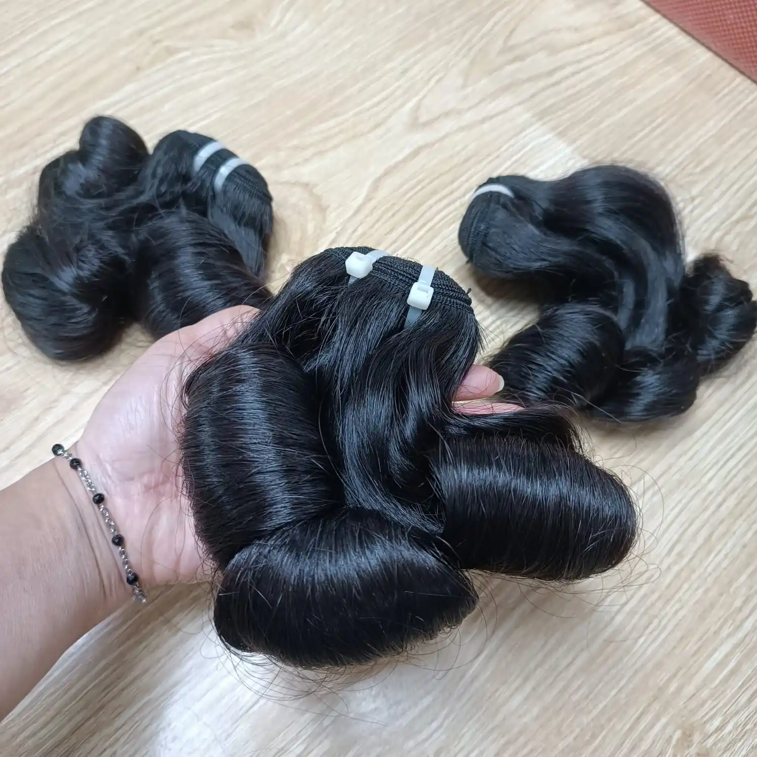 Bouncy Curly Weft Double Drawn 100% Vietnamese Human Hair No Shedding No Tangle No Chemicals Made In Vietnam