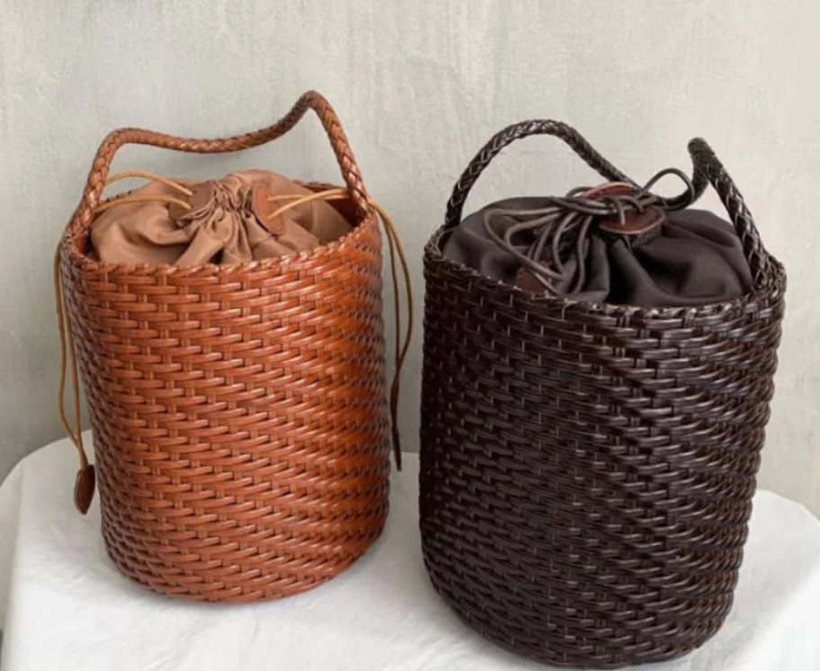 Custom Large Capacity Ladies Handbags Luxury Woven Tote Cow Hide Genuine Leather for Women for Summer and Winter