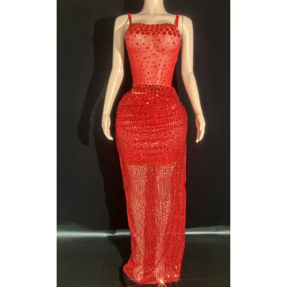 Red Fashion Backless V-Strap Diamond Cropped Top + Fashion Pleated Red Skirt Party Set