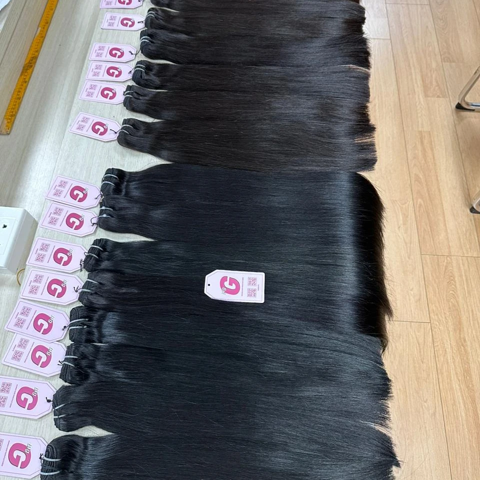 Weft straight natural color cuticles aligned virgin hair wholesale from Vietnam