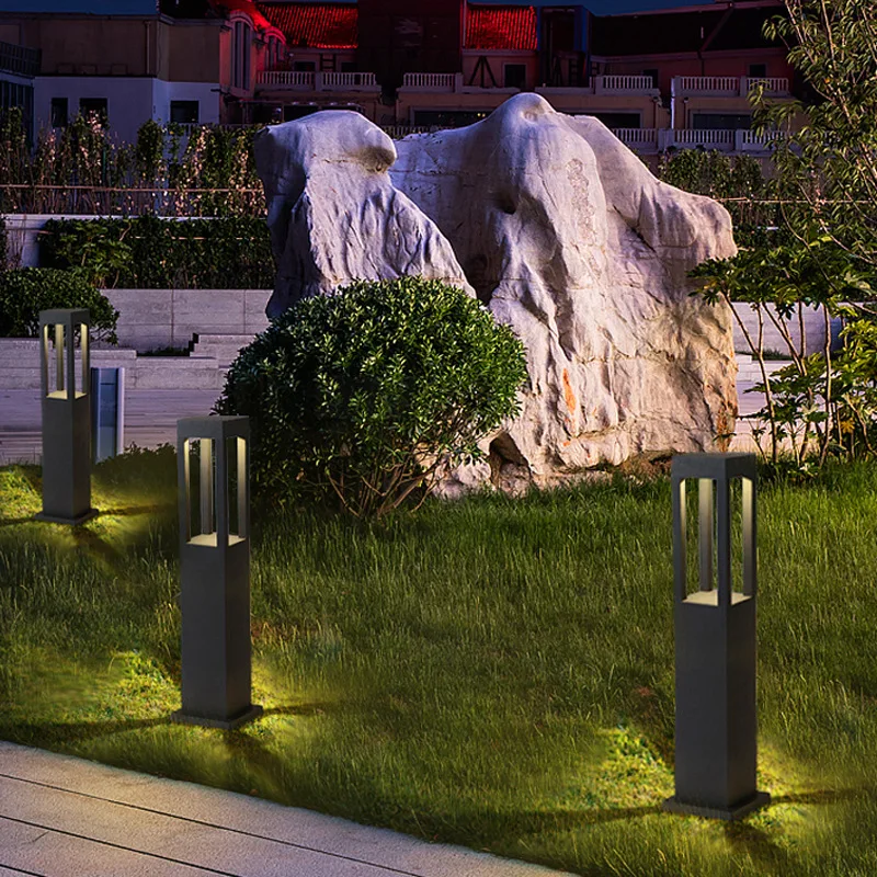 2021 New Arrival 10W Outdoor Waterproof IP65 Bollard LED Lawn Garden Light Yard Garden Pathway Post Lawn Lamp
