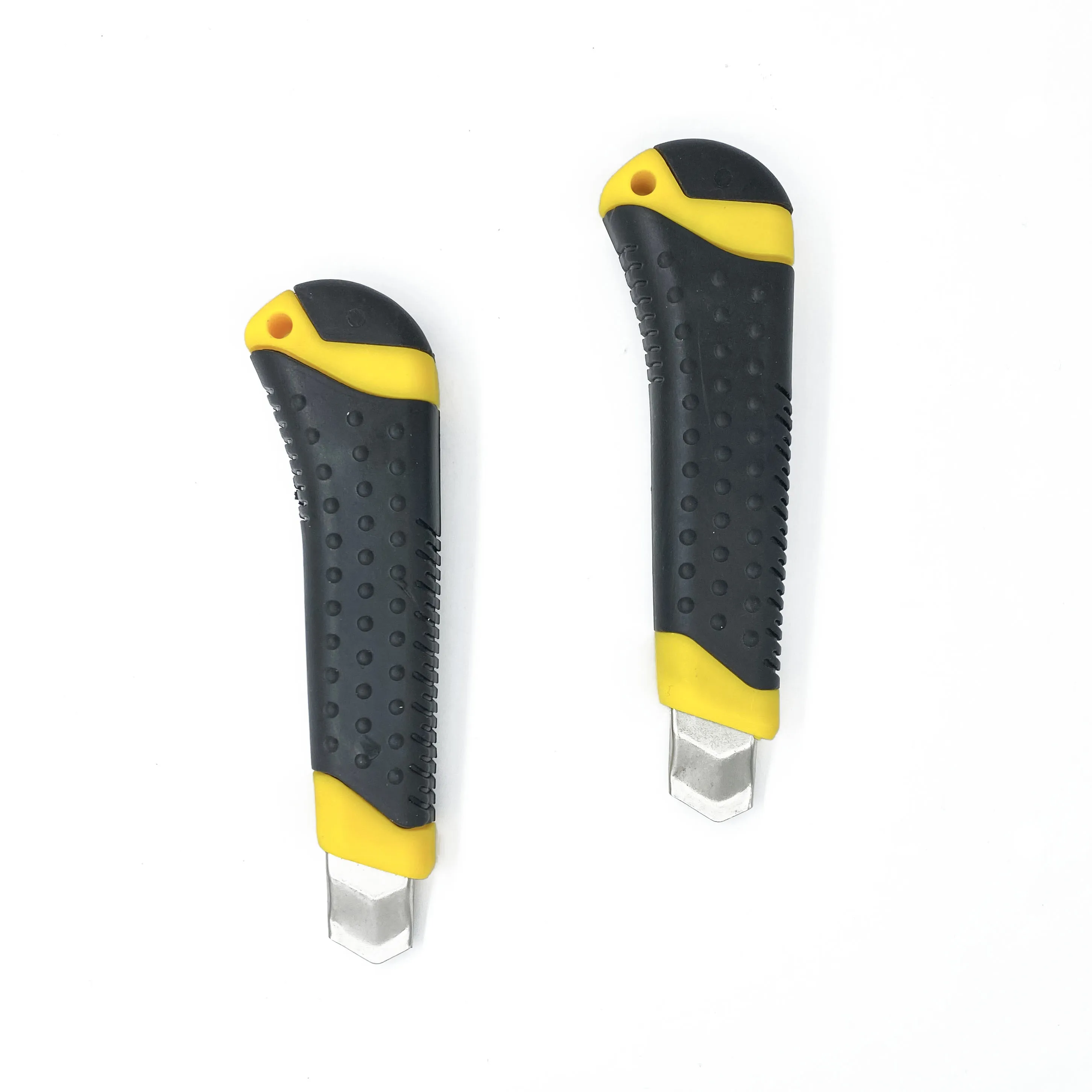 Low MOQ High Quality Retractable 18mm Utility Knife Set Plastic Handle Metal Blade Box Cutter Knife