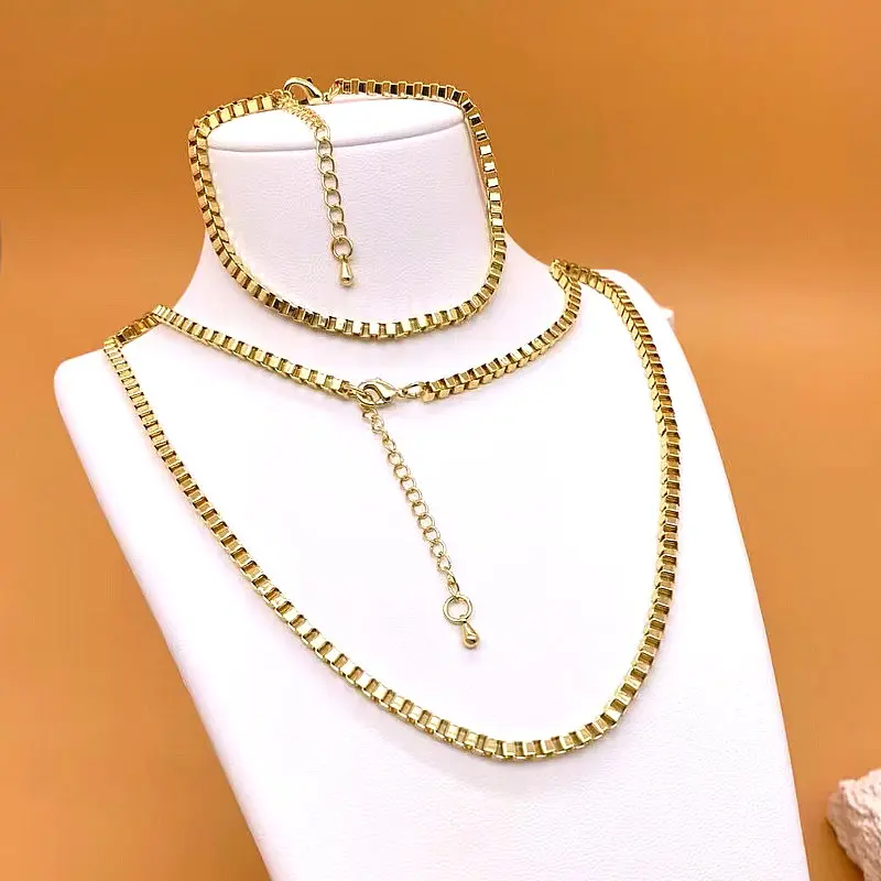 CH-LHB0476 Luxury Gold Plated Heart Charm Necklace Bracelet Adjustable Star Charms Bracelet Gold Heart Love Connector Bracelet