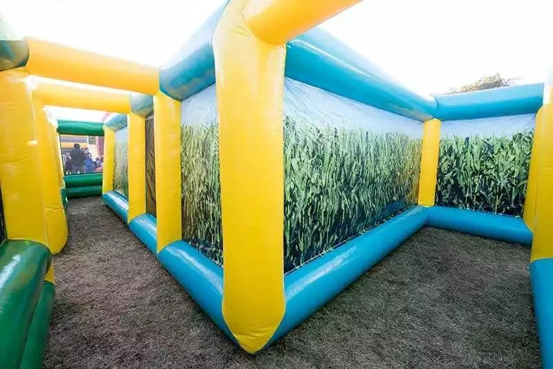 Outdoor Halloween Inflatable Laser Tag Labyrinth Hunted House Inflatable Corn Maze Obstacle Course