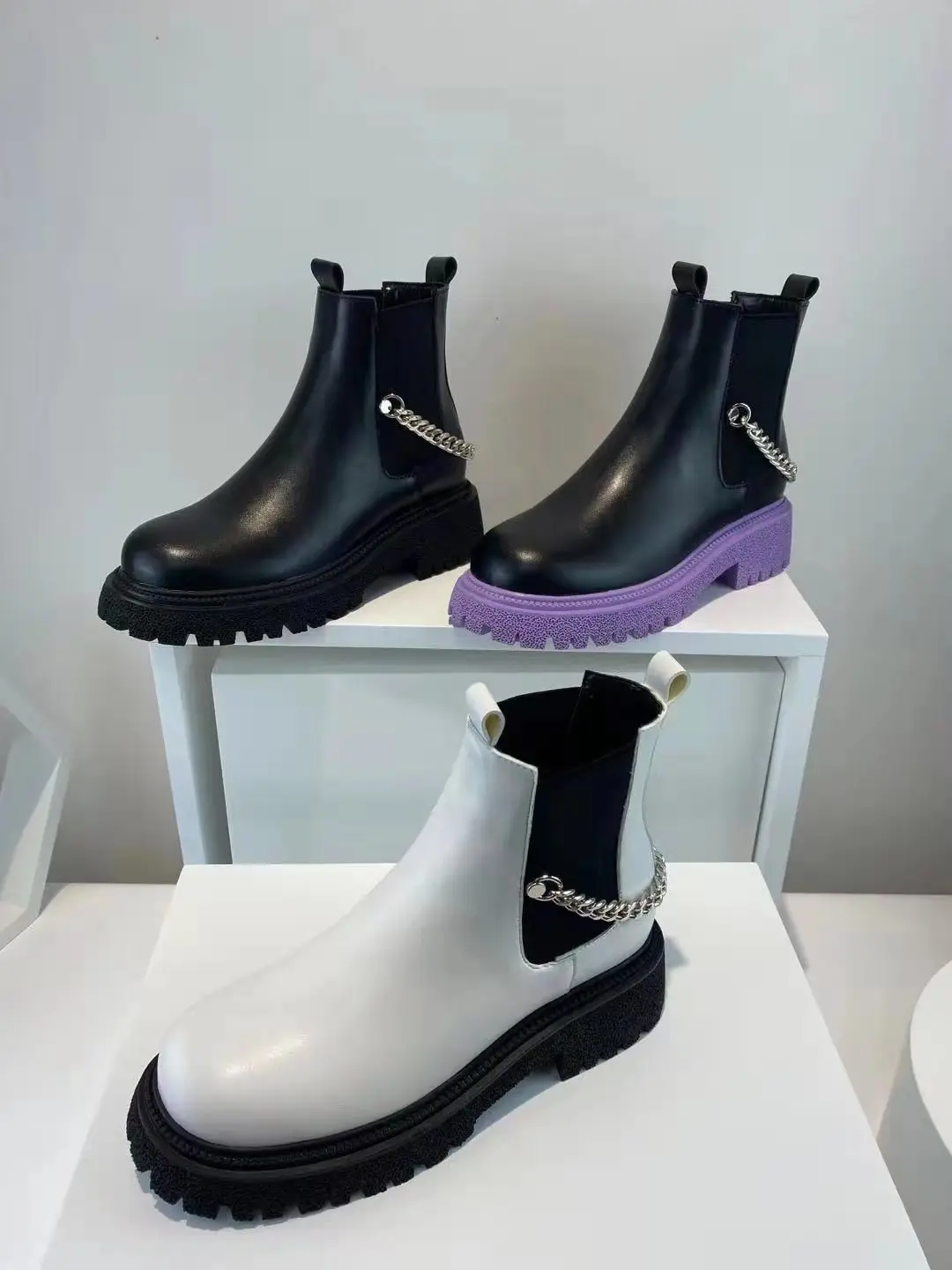 Trend Wholesale Women Luxury High Top Heel wood sole Custom  Rain Shoes Work Ankle Chunky Chelsea Boot Woman