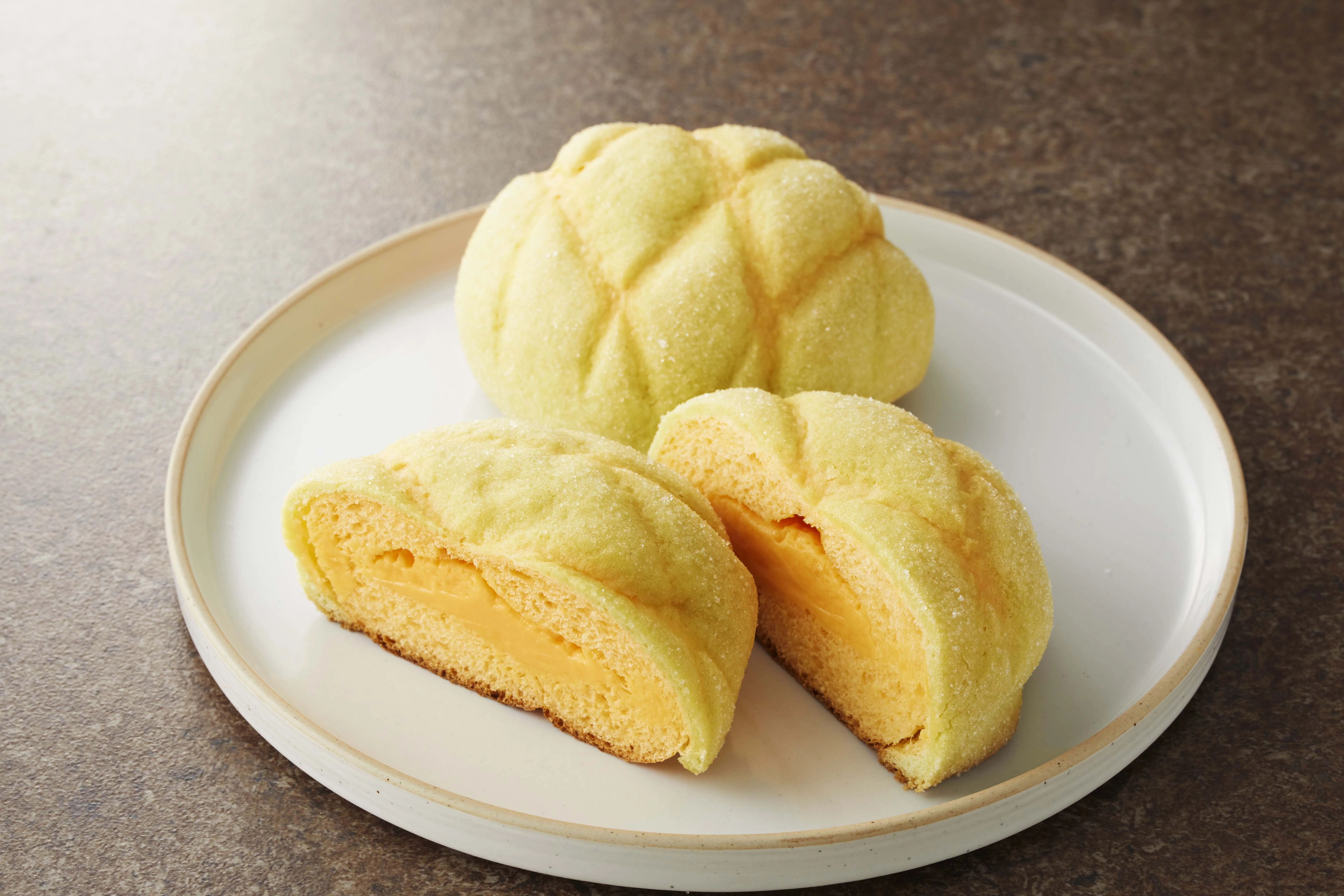 Sweet delicious small melon frozen-food bread production line asian bread frozen pastry