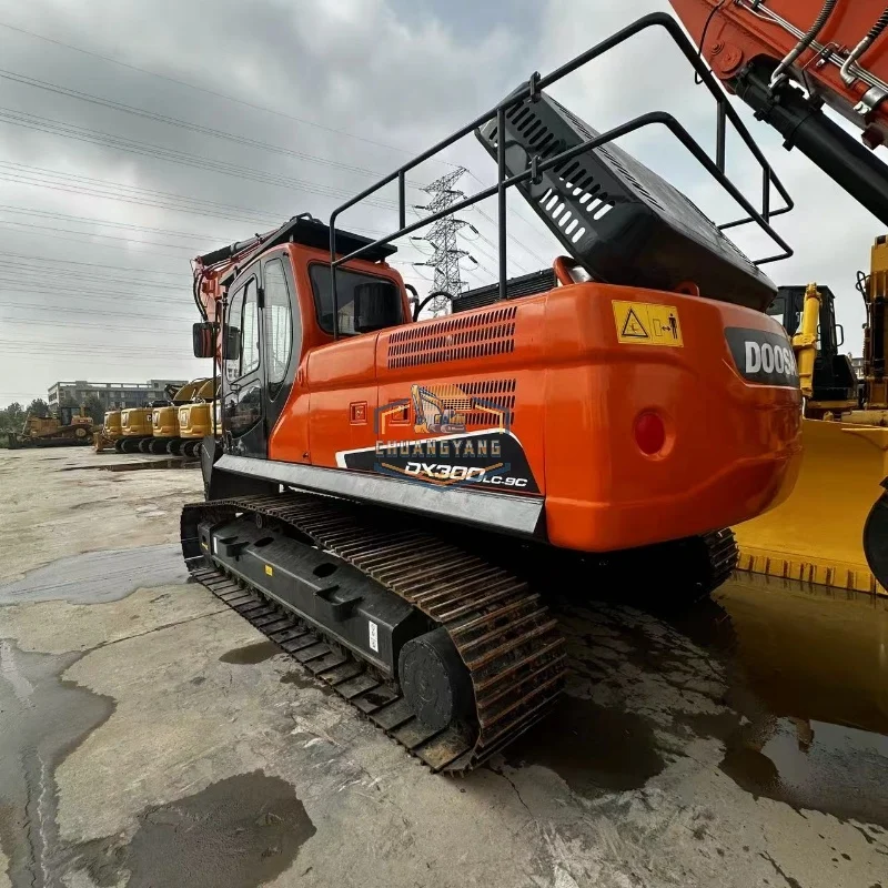 Экскаватор Doosan DX300LC-9C экскаватор 400 420 тяжелая большая строительная машина Cummins оригинальный насос подшипник двигателя Подержанный