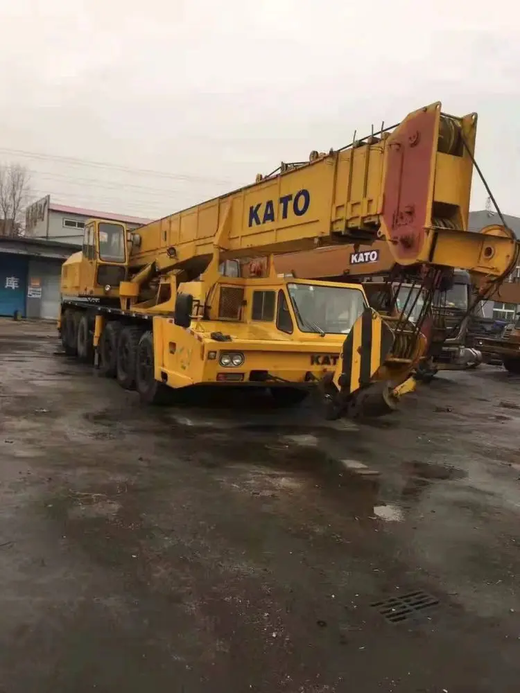 2008  Used  Truck  Crane  Telescopic Boom all terrain 80 TON  truck crane  Kato NK800 E for Sale