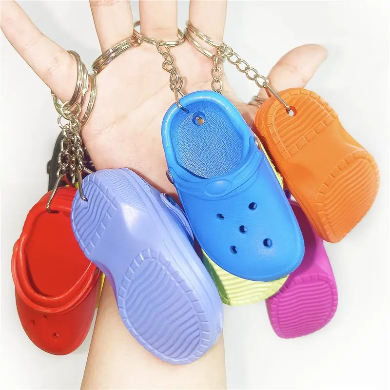 13 color Cute Mini clog Keychain wholesale Colorful  3D Small Hole Shoes Keychain Factory direct sales low price high quality