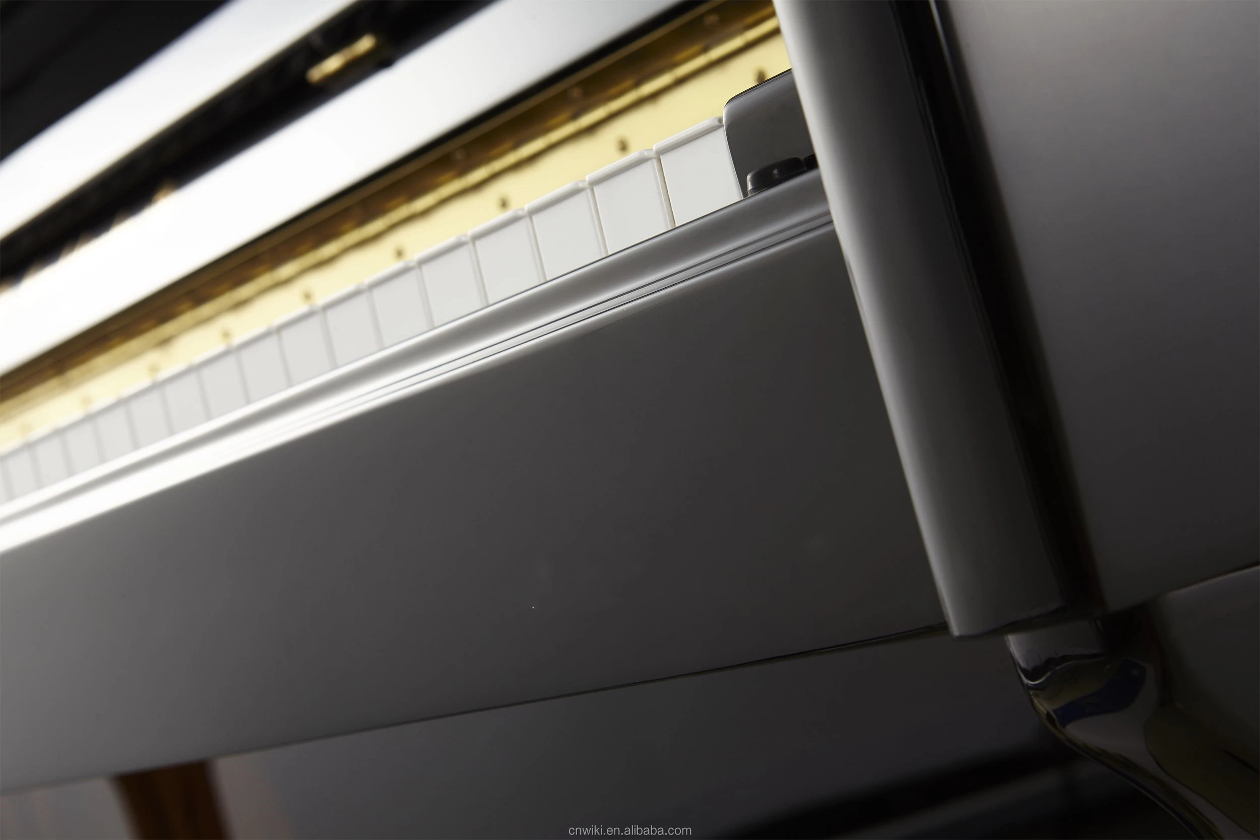 Good Selling Professional Pianos Vertical Acoustic Smart Upright Piano