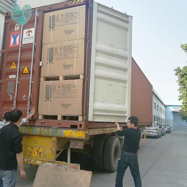 conatiner packed.jpg