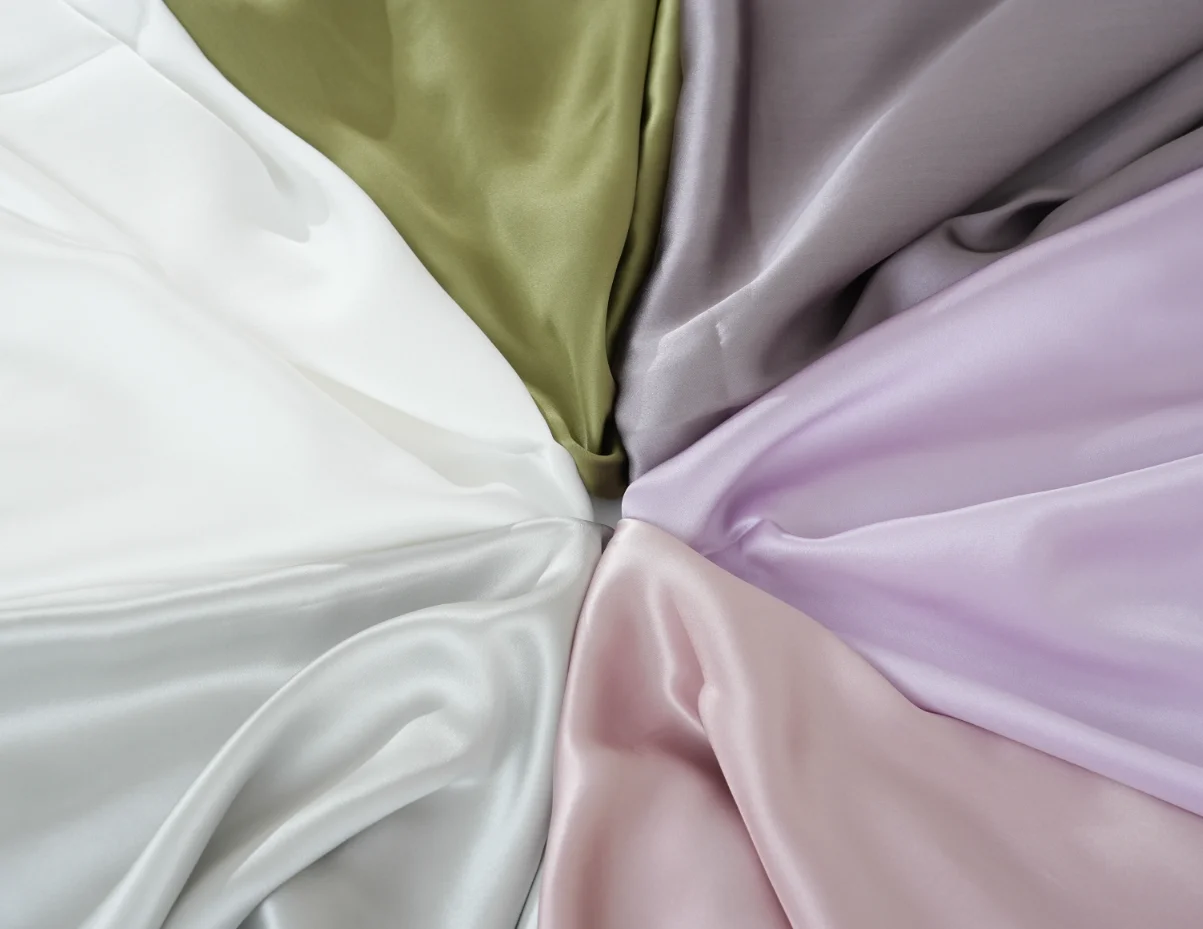 Оптовая продажа из Китая, 100 шелк, чистый шелк, 100%, шелк тутового шелкопряда, 19 мм, 22 мм, 114 см, 140 см, ширина, Шармез, многоцветный