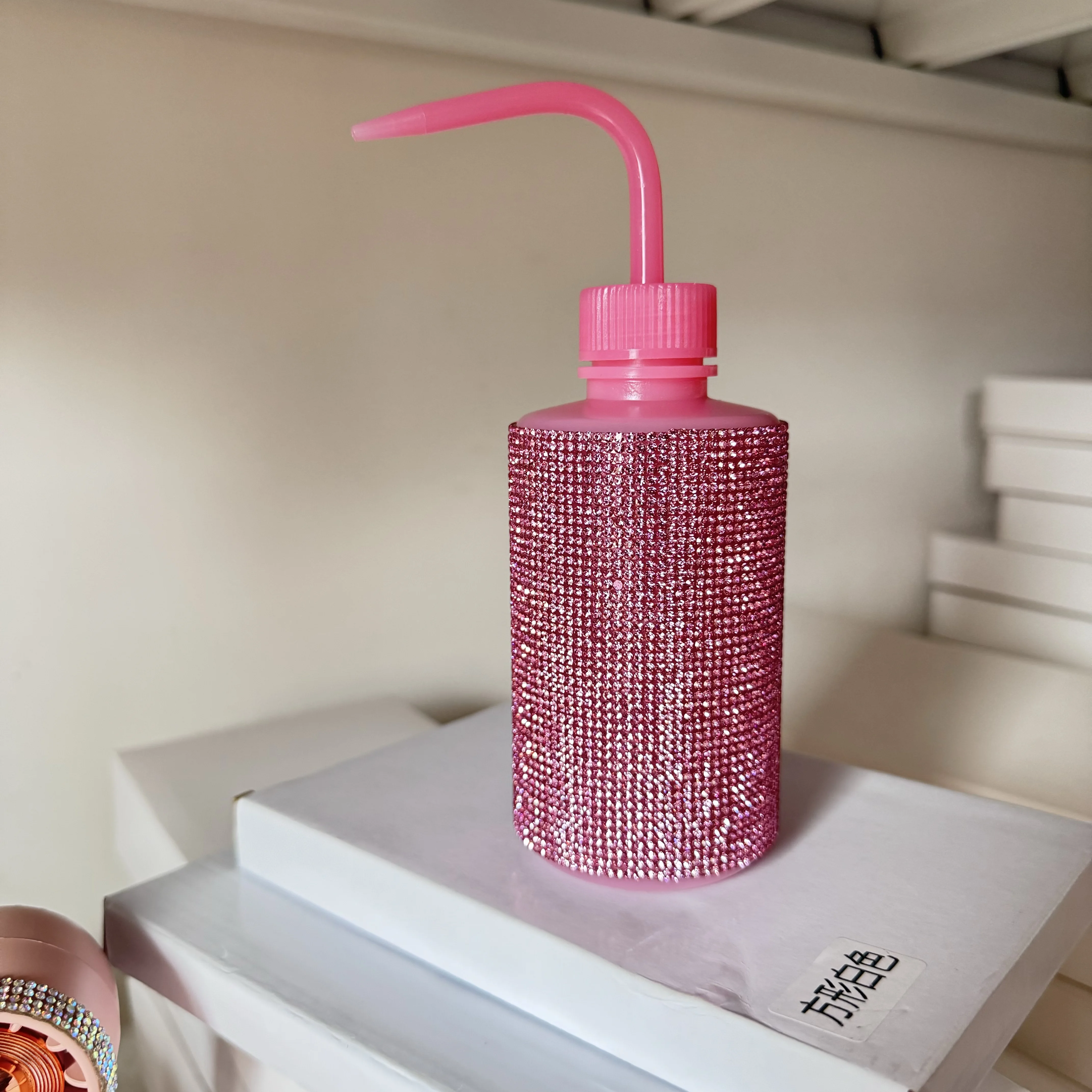 wholesale lash mirror shiny rhinestone plastic squeeze washing bottle diamond lash fan glue storage tank for eyelash extension