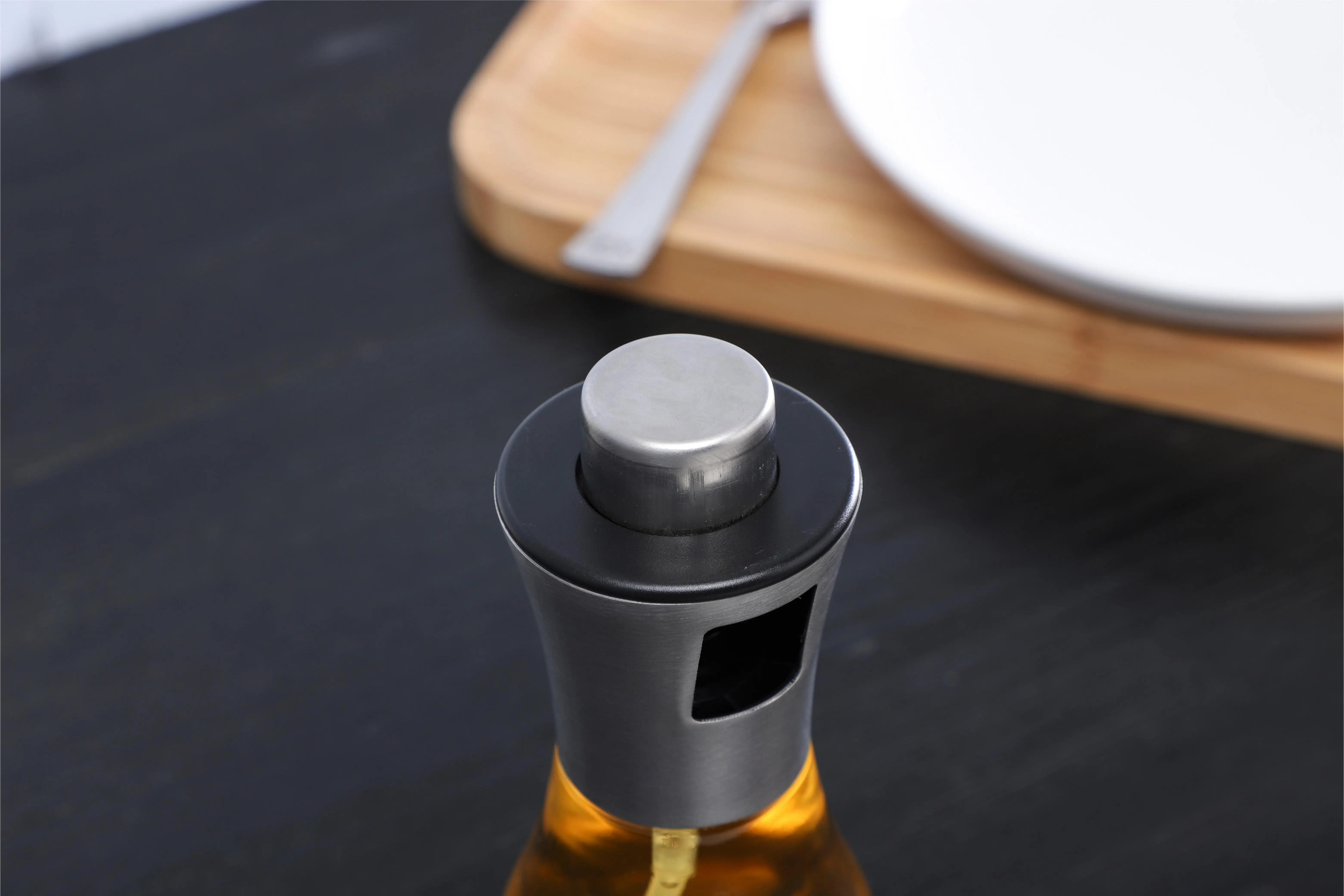 Portable 200ML #304Stainless Steel Cooking Vinegar Olive Oil Sprayer Bottle