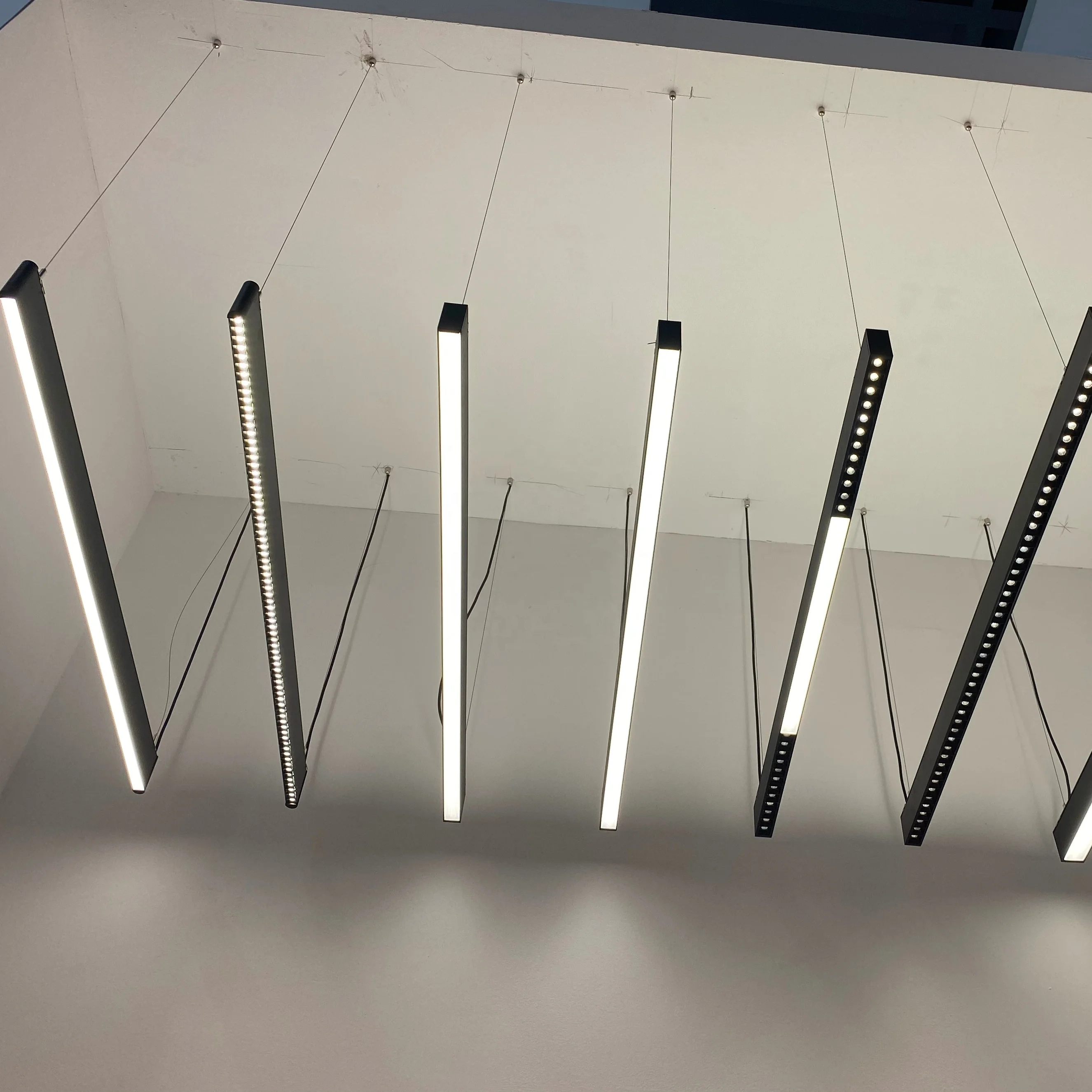 DALI Suspended Recessed Fixture Led Linear Light Linkable System Surface Suspended Ceiling Pendant Aluminum Housing Linear Light