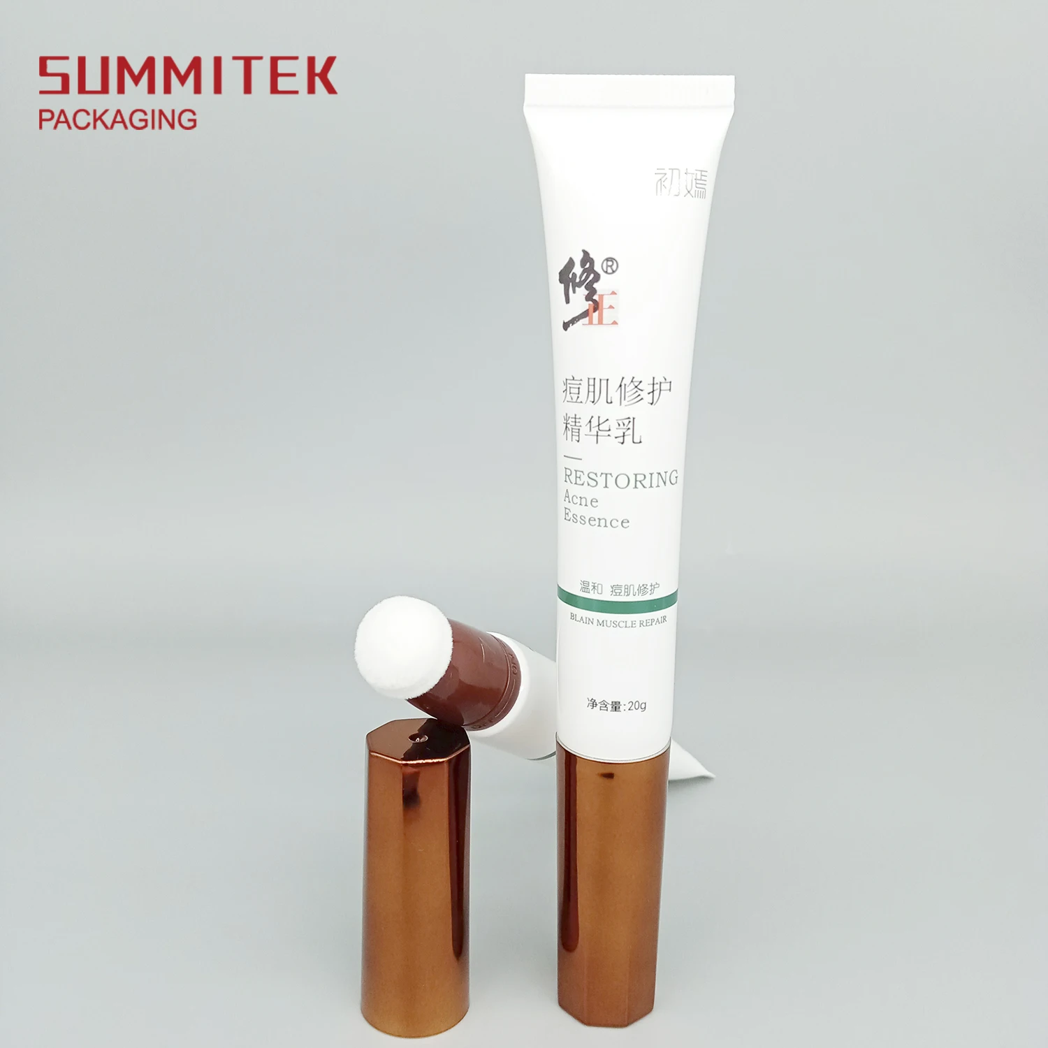 New Design Custom Empty Cosmetic Make Up Tube With Sponge Liquid Foundation Puff