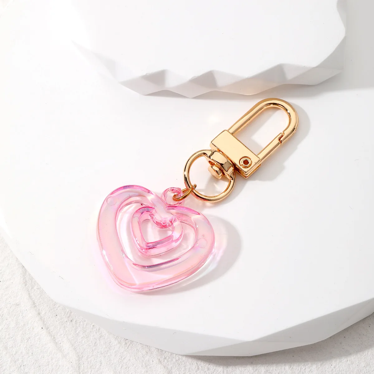 Wholesale Acrylic Gemstone Heart Keychain Translucent Diamond Shape Key Chains Charm Love Keychain Bling Diamond Keychain