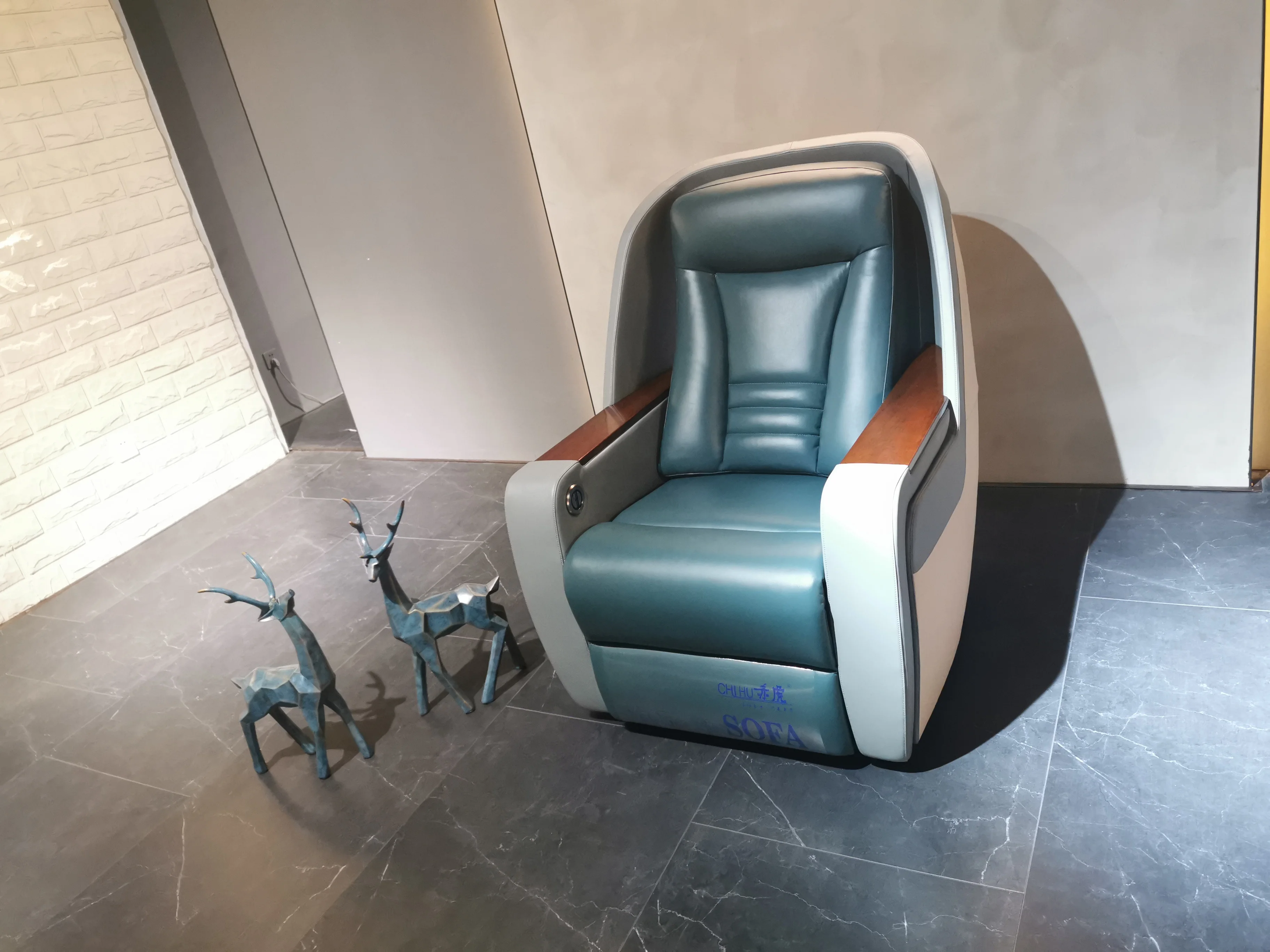 VIP multi-functional led light luxury recliner sofa,video room electric massage smart Cabin Home Theater sofa