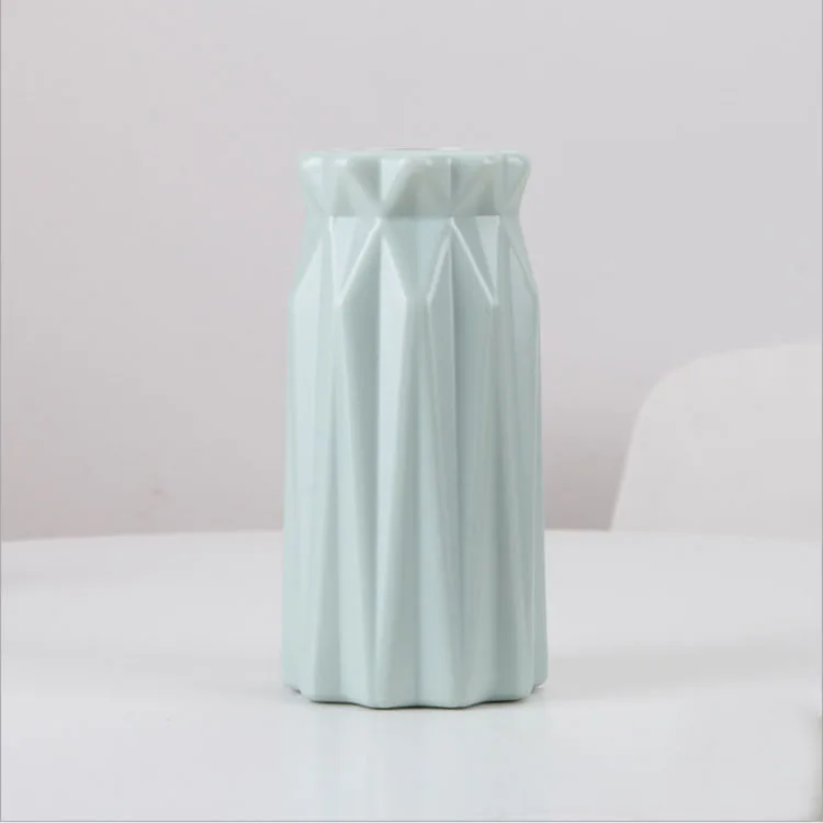 
Factory direct supply european style flower decoration fancy art plastic cheap vases 