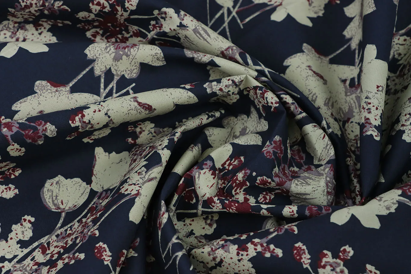 Hot Selling Tana digital cotton fabric printed liberty lawn floral for Garment